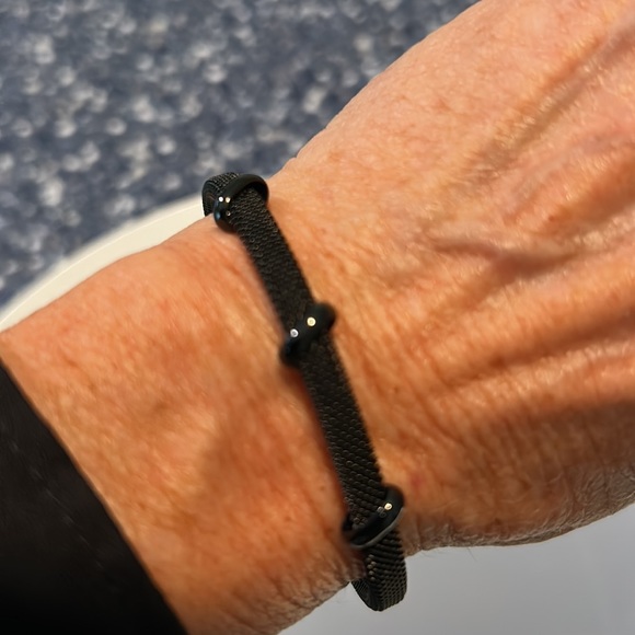 Black metal cuff bracelet from St. Maarten. - Picture 2 of 2